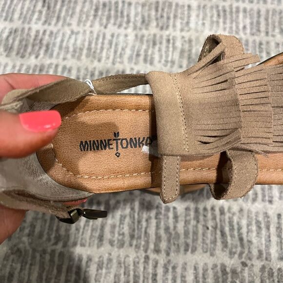Minnetonka Strappy Fringe Sandals Suede Upper Leather Open Toe Brown Size 9 - Picture 7 of 7